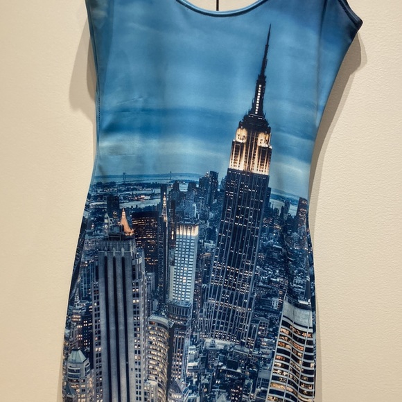 BlackMilk NYC Skyline Bodycon Dress - Picture 4 of 8
